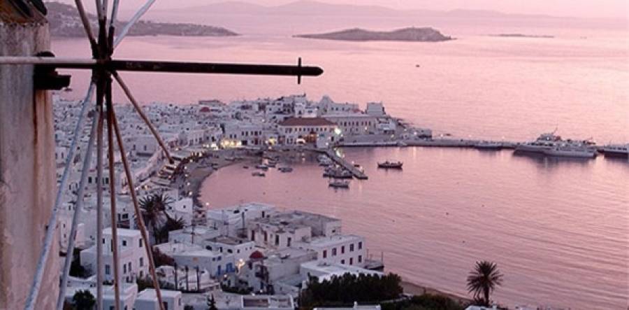 Έρευνα ΠΑΜΑΚ: «Ναι» στην έλευση τουριστών, αλλά με προϋποθέσεις