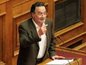 ΣΥΡΙΖΑ: Την ψήφο εμπιστοσύνης να τη δώσει ο λαός