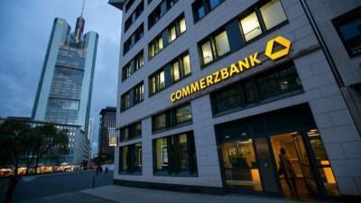 Commerzbank: Αναμένει μείωση επιτοκίων από την ΕΚΤ