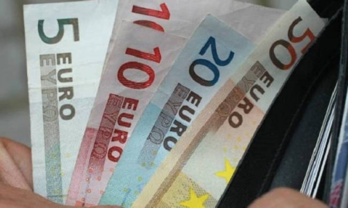 Αντίστροφη μέτρηση για την πληρωμή του Κοινωνικού Εισοδήματος Αλληλεγγύης