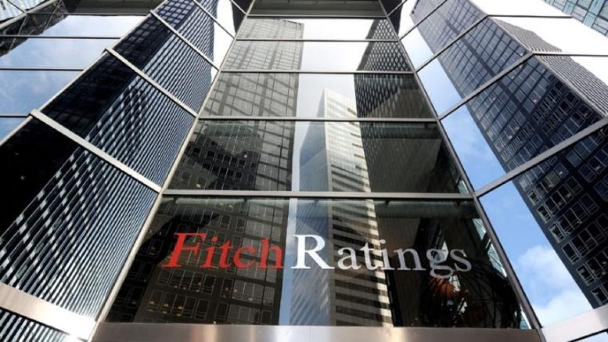 Fitch: Το 20% των επιχειρήσεων θα υποβαθμιστούν μέχρι το 2035