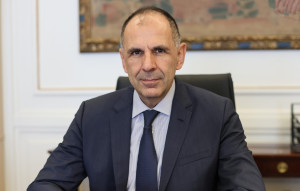 Γεραπετρίτης: Η Ελλάδα ως πυλώνας σταθερότητας – Η Πενταμερής και η νέα στρατηγική στην Αν. Μεσόγειο