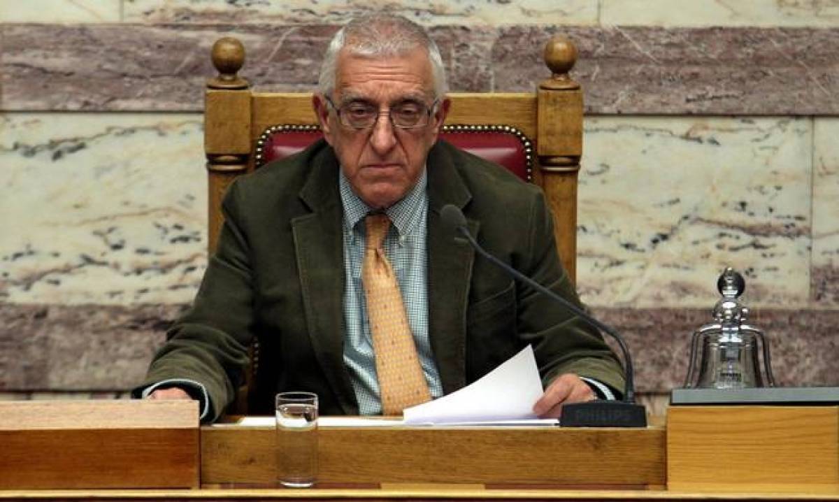 Η παρέμβαση Κακλαμάνη που καταχειροκροτήθηκε στη Βουλή