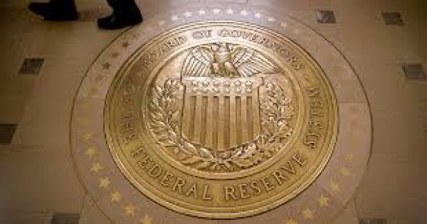 Αυξάνει τα επιτόκια η Fed- Άλλες τρεις αυξήσεις το 2017