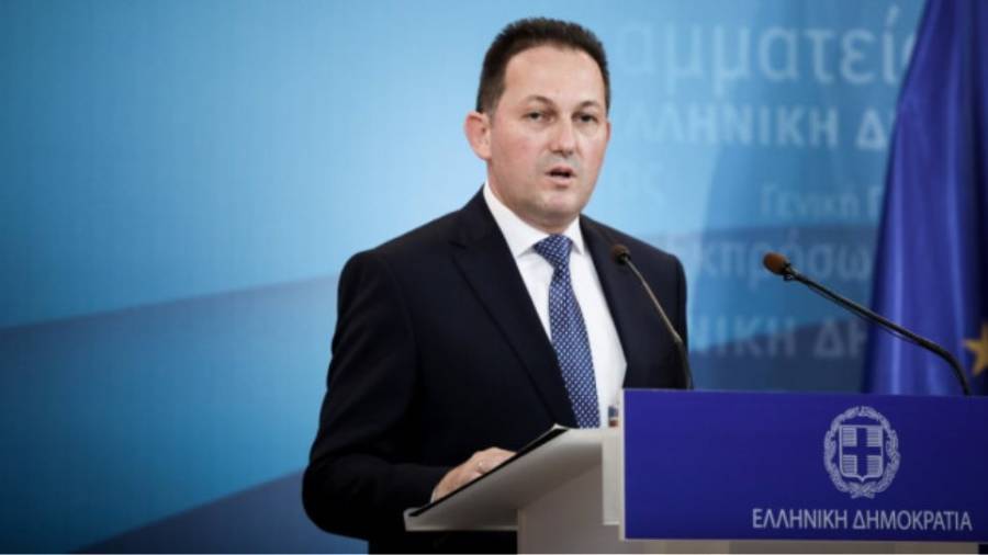 Πέτσας: Θα συνεχιστεί το «κλείσιμο» κι άλλων τομέων της οικονομίας