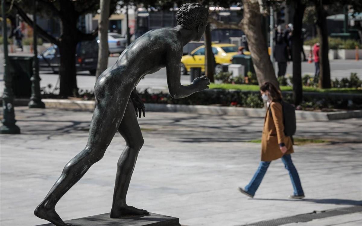 Τι αλλάζει από τη Δευτέρα (28/6) στα μέτρα περιορισμού