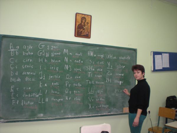 Διδασκαλία Αλβανικών στα ελληνικά σχολεία σχεδιάζει το υπουργείο Παιδείας