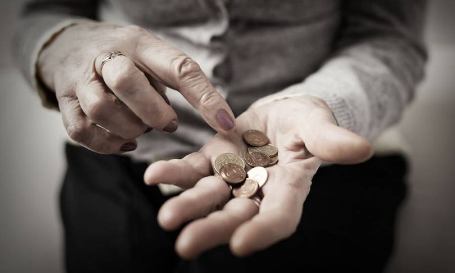 Ελληνικά νοικοκυριά: Από τους χαμηλότερους στην ΕΕ ο ρυθμός αποταμίευσης