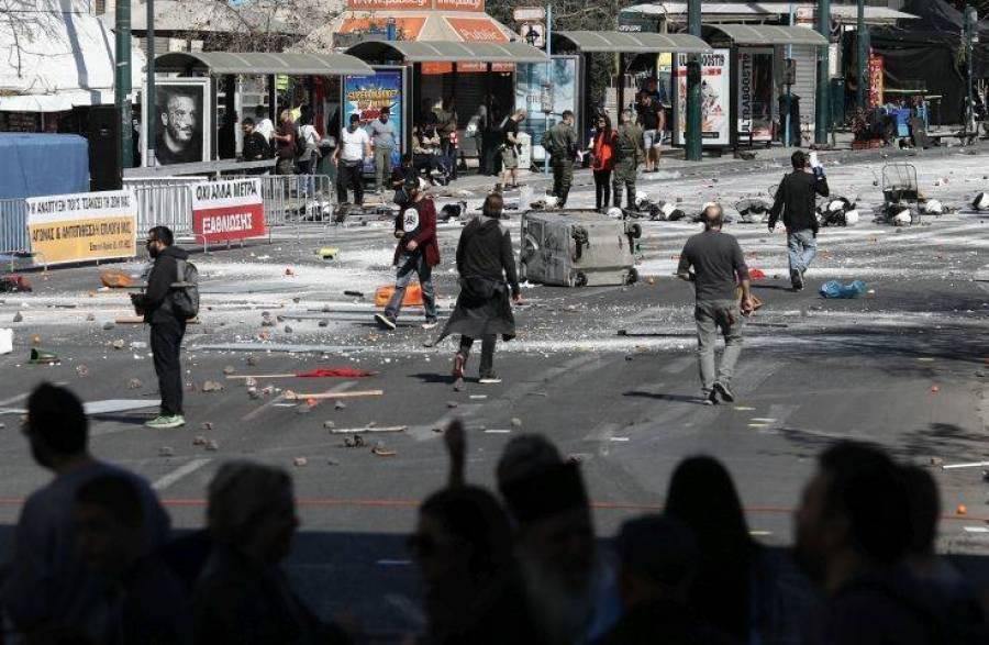 Κινηματογραφικό τοπίο και σήμερα το Σύνταγμα