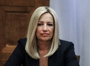 Γεννηματά: Η κυβέρνηση παίζει «κορώνα γράμματα» υγεία και παιδεία