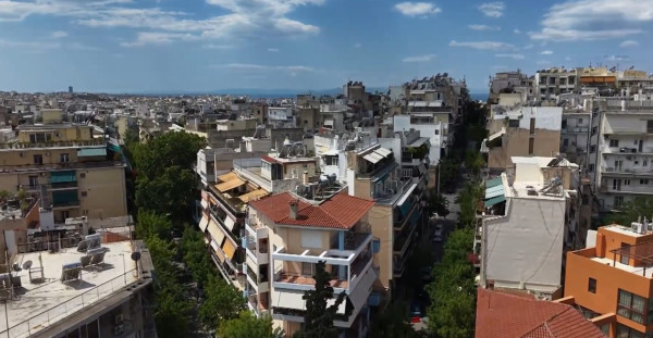 ΕΛΚΕΘΕ για προέλευση οσμής: Δεν προκύπτει εκτεταμένη περιβαλλοντική επιβάρυνση της θαλάσσιας περιοχής του Σαρωνικού