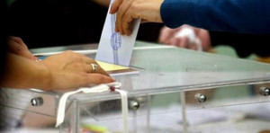 Δημοσκόπηση MRB: Αυτοδυναμία ΝΔ με επτά κόμματα στη Βουλή