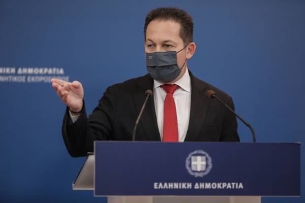 Πέτσας: Επιφυλακτικοί οι επιστήμονες για περαιτέρω «χαλάρωση» μέτρων