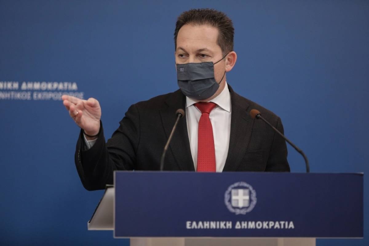 Πέτσας: Επιφυλακτικοί οι επιστήμονες για περαιτέρω «χαλάρωση» μέτρων