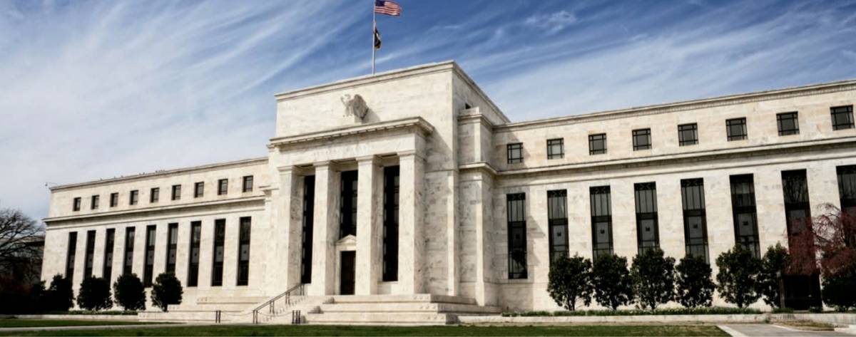 FED: Πιθανότητα να μην αυξήσει τα επιτόκια εξέφρασε η Λ.Μέστερ