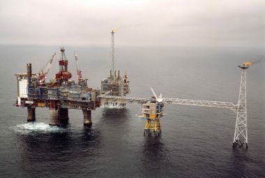 Κοινοβουλευτική συζήτηση για τις τροπολογίες στα σχέδια νόμου για έρευνα υδρογονανθράκων