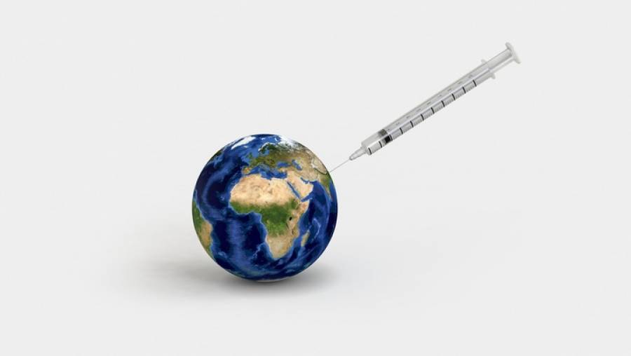 Οι εμβολιασμοί ανά 100 κατοίκους παγκοσμίως (πίνακες)