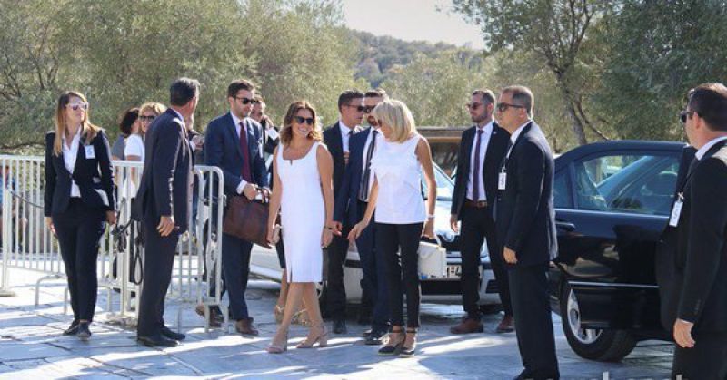 Μπέτυ Μπαζιάνα -Μπριζίτ Μακρόν:Στο Ίδρυμα Σταύρος Νιάρχος και στην Ακρόπολη