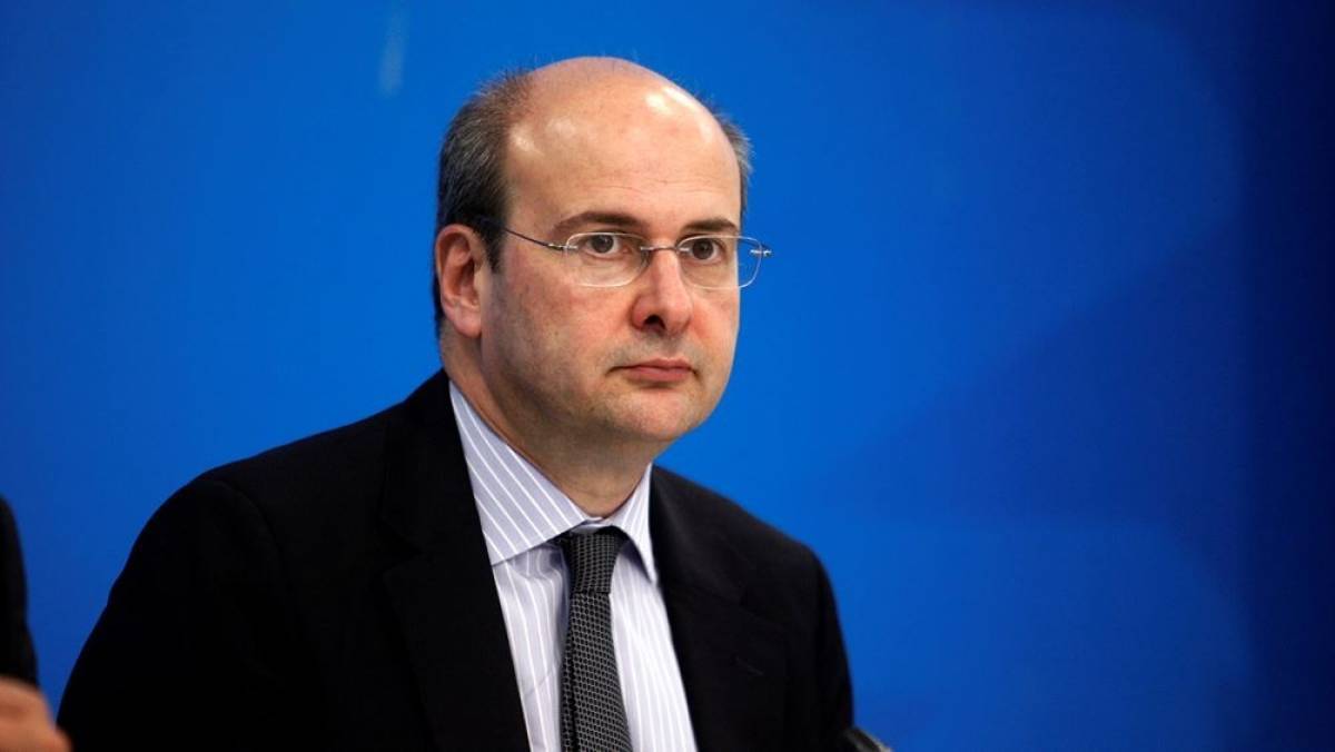 Συνάντηση Χατζηδάκη με τις αποκεντρωμένες διοικήσεις-Στο επίκεντρο οι δασικοί χάρτες
