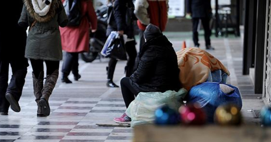 EAPN Greece: Σε κίνδυνο φτώχειας ή κοινωνικού αποκλεισμού 2,74 εκατ. άνθρωποι στην Ελλάδα το 2025