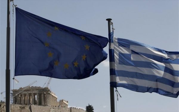 WSJ: &quot;Ραντεβού με την ανάπτυξη έχει η Ελλάδα το 2014&quot;