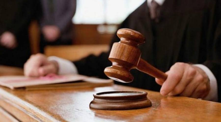 Δεν ακυρώνεται ο διαγωνισμός για τους δικαστικούς υπαλλήλους