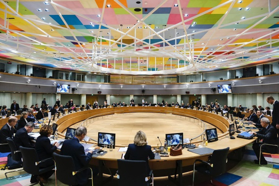 Τέλος στην αφορολόγητη εισαγωγή μικροδεμάτων: Η ΕΕ επισπεύδει τα μέτρα κατά των κινεζικών πλατφορμών από το 2026
