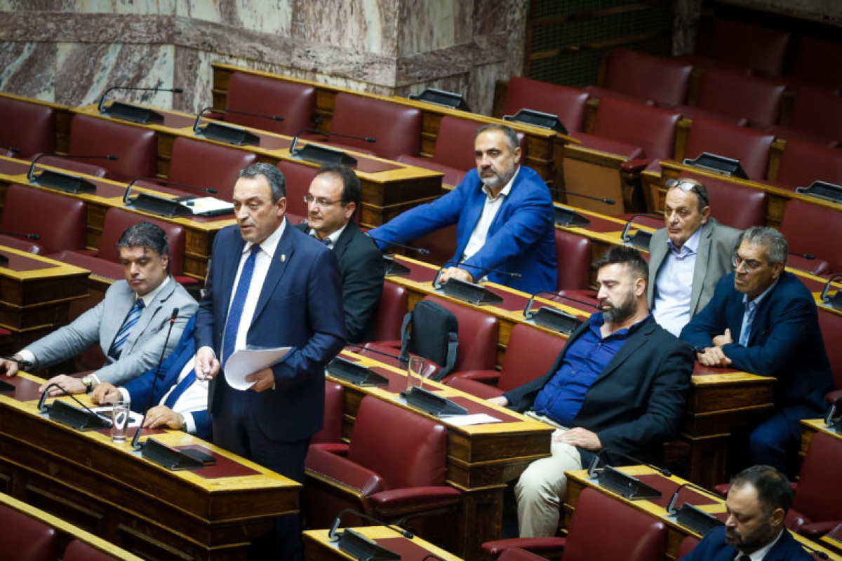 «Σπαρτιάτες»: Επιχειρείται συνταγματική εκτροπή-Επίθεση στην ΝΔ