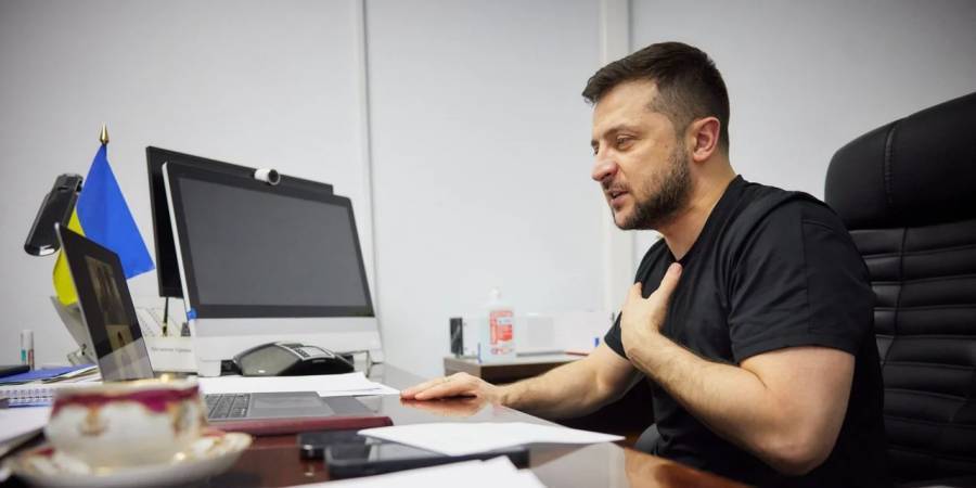 Ζελένσκι σε ρωσικά ΜΜΕ: Προετοιμασμένοι να συζητήσουμε το καθεστώς ουδετερότητας