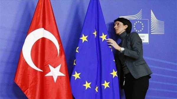 Άγκυρα: Άδικες οι επικρίσεις της έκθεσης της Κομισιόν