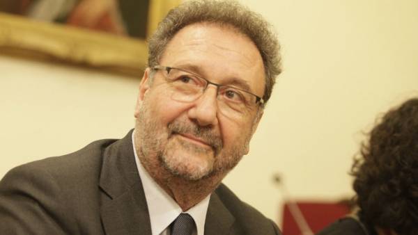 Ρεκόρ 10ετίας στις άμεσες ξένες επενδύσεις «βλέπει» ο Πιτσιόρλας