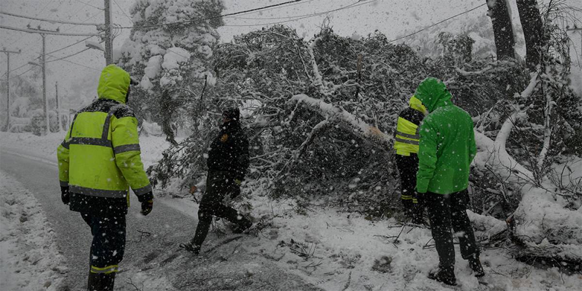 Χωρίς ρεύμα πολλές περιοχές–Πότε θα αποκατασταθεί η ηλεκτροδότηση
