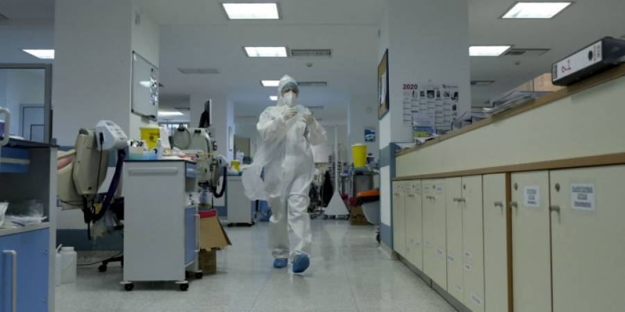 Η αλήθεια για την αποδοχή του εμβολίου από τους υγειονομικούς