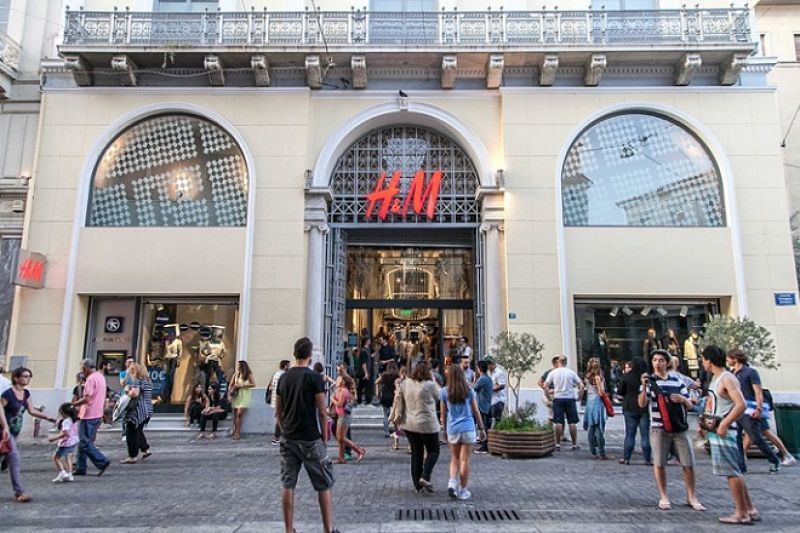 "Ψηλότερα" στην Ερμού η H&amp;M