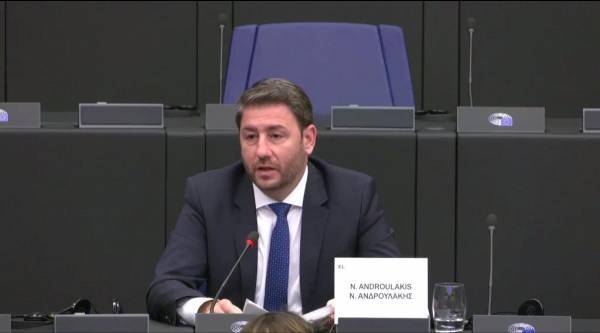 Ανδρουλάκης: Λύση η δημιουργία κοινών στρατηγικών αποθεμάτων, υποδομών και αγωγών