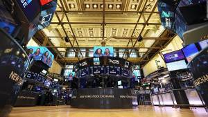 Τρίτη σερί άνοδος στη Wall Street- «Άλμα» για το πετρέλαιο