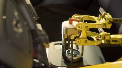 Η Ford στρατολογεί ρομπότ για την τέλεση δοκιμών