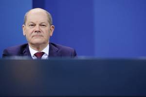 Σολτς: Υψηλό το κόστος, εάν η Ρωσία επιτεθεί στην Ουκρανία