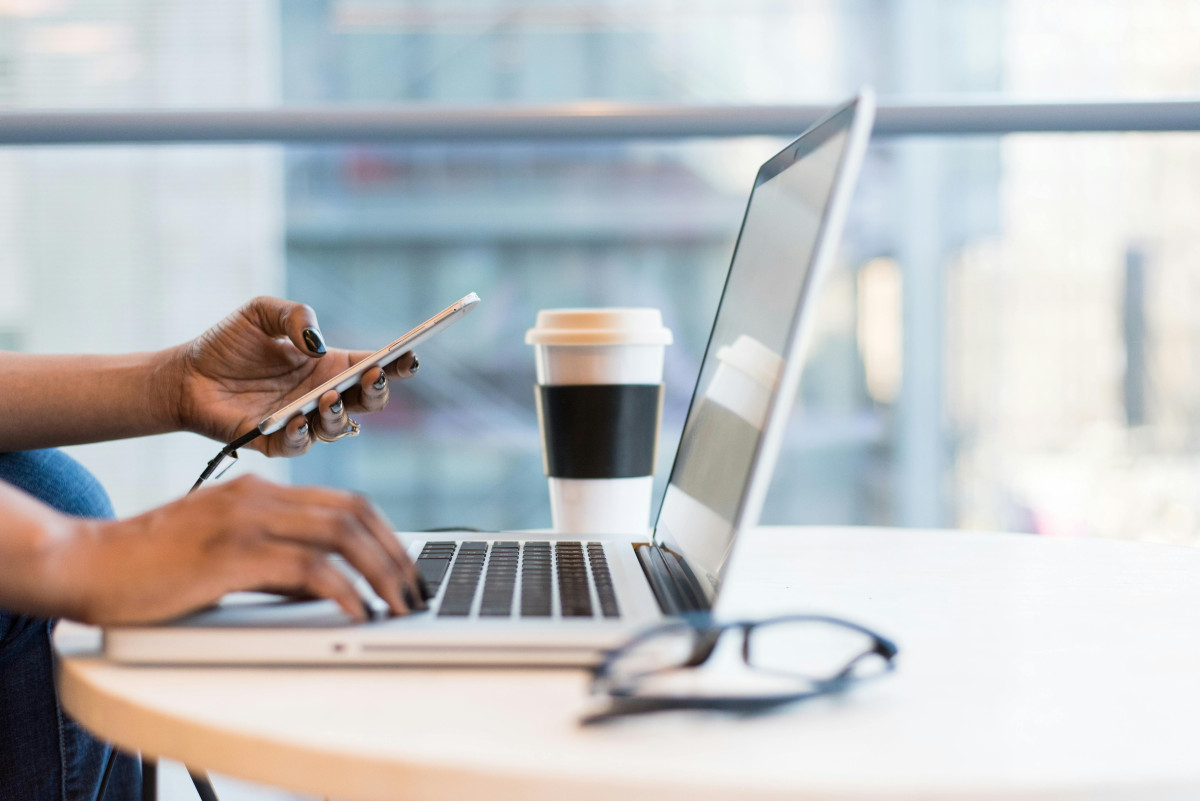 Μία COSMOTE 5G WIFI: Μία εναλλακτική λύση για γρήγορο και αξιόπιστο Internet
