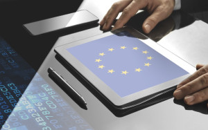 Εαρινές προβλέψεις Κομισιόν: Σταδιακή επέκταση εν μέσω γεωπολιτικών κινδύνων
