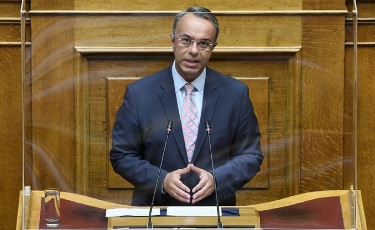 Σταϊκούρας: Διπλή αύξηση του κατώτατου μισθού το 2022