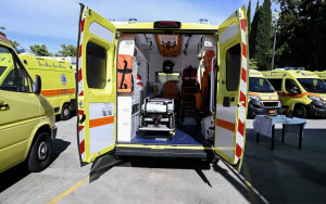 Μηνιαίο μπόνους 250 ευρώ σε όλους τους γιατρούς του ΕΚΑΒ