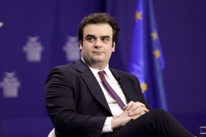 Πιερρακάκης: Το αίτημα "Ψωμί-Παιδεία-Ελευθερία" παραμένει επίκαιρο