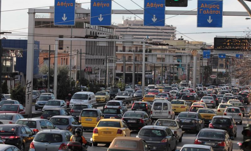 Έμφραγμα στους δρόμους: Κινητοποιήσεις για την ψήφιση του πολυνομοσχεδίου