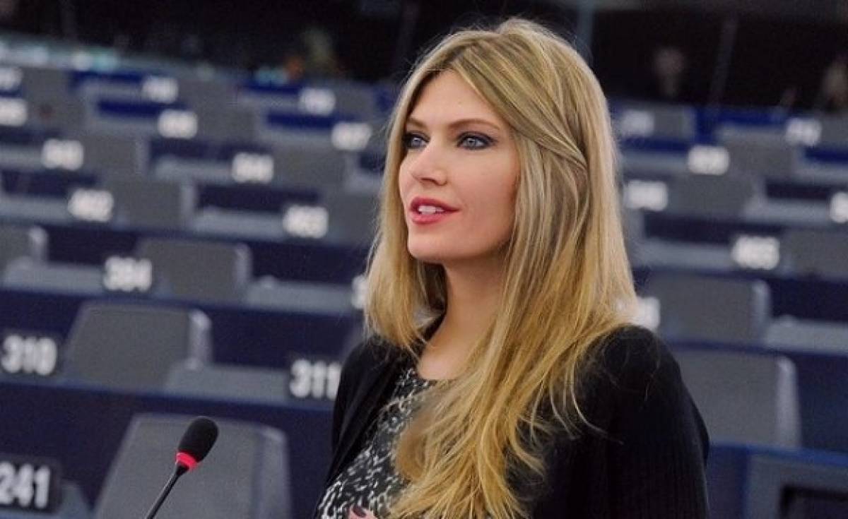 Ευρωκοινοβούλιο: Ερώτηση-κλειδί για πλεονάσματα και Υπερταμείο