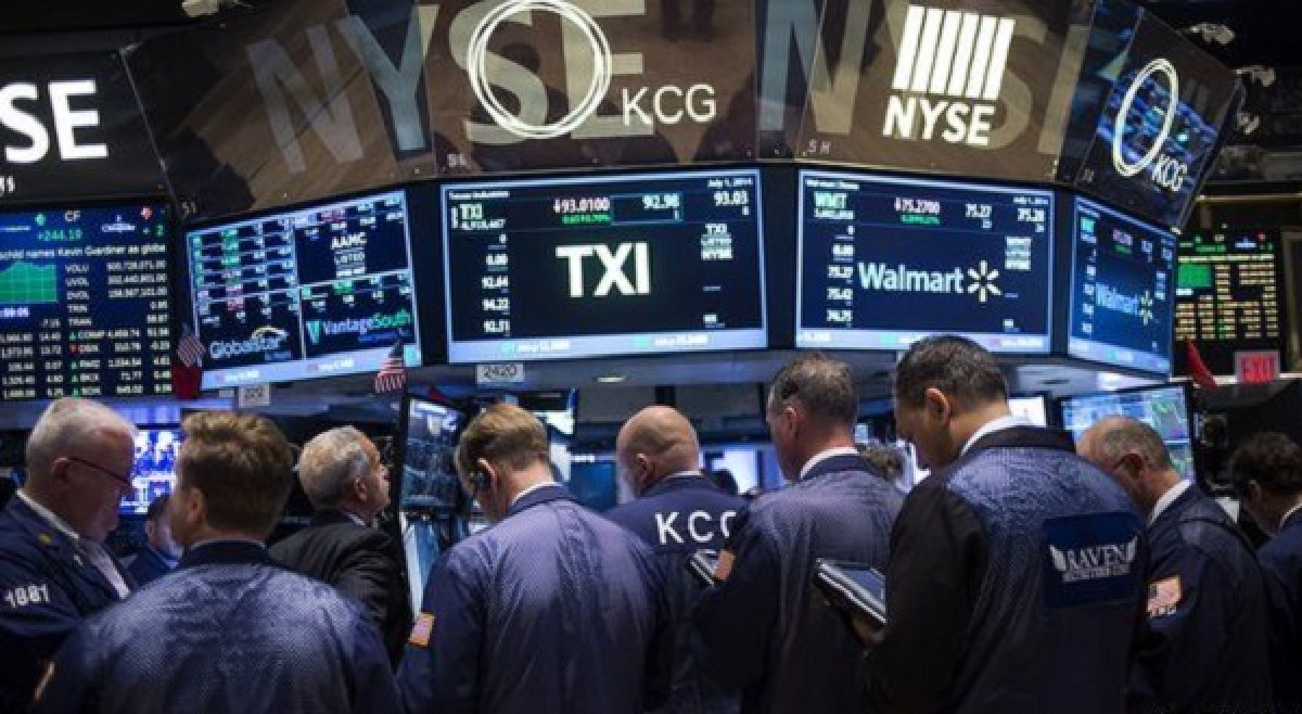 Η Fed «τρομάζει» τη Wall Street- «Βουτιά» για τη Ford