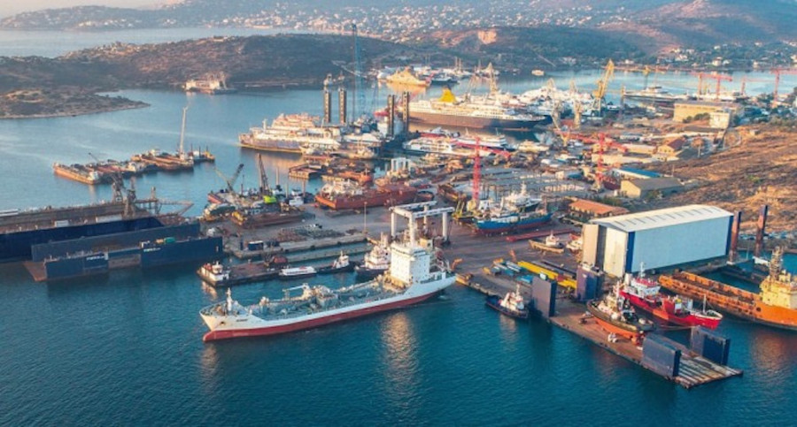 Ναυπηγεία Σαλαμίνας: Παράδοση 4 τμημάτων για τη φρεγάτα «Admiral Castex»