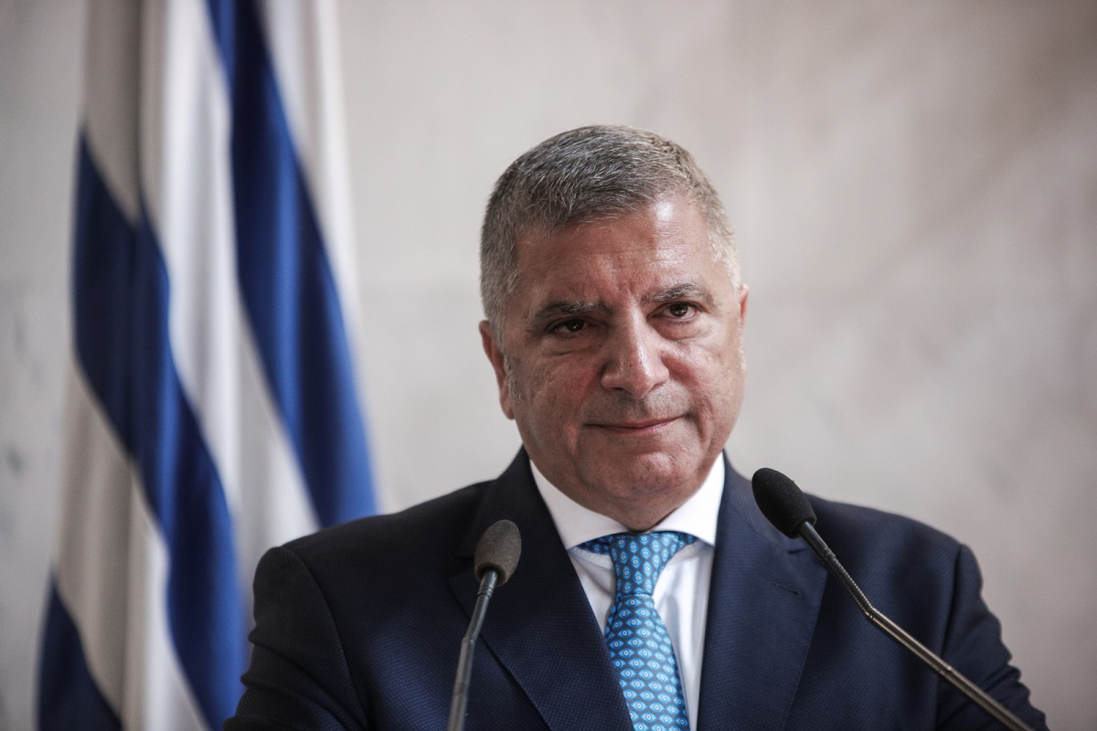 Πατούλης για έλεγχο στο ιατρείο της Καρνεάδου: Δεν μας άνοιξαν – Να μπαίναμε από το μπαλκόνι;