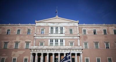 Δημοσκόπηση: Μεγάλη ανησυχία για ελληνοτουρκικά-Οι μισοί δε θα πάνε διακοπές