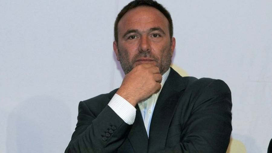 Ο Πέτρος Κόκκαλης, το κλάμα της γιαγιάς και ένα μπέρδεμα με την πτώση της ΕΣΣΔ